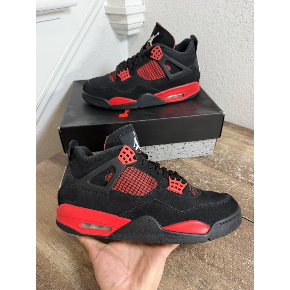 Jordan Air Jordan 4 Retro Red Thunder Black/Red Size 10.5 Sneakers CT8527-016